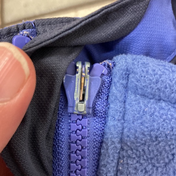 Columbia winter jacket with removable liner - Picture 13 of 16